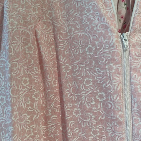Wolverine pink and white cotton blend robe size xL - Picture 2 of 8